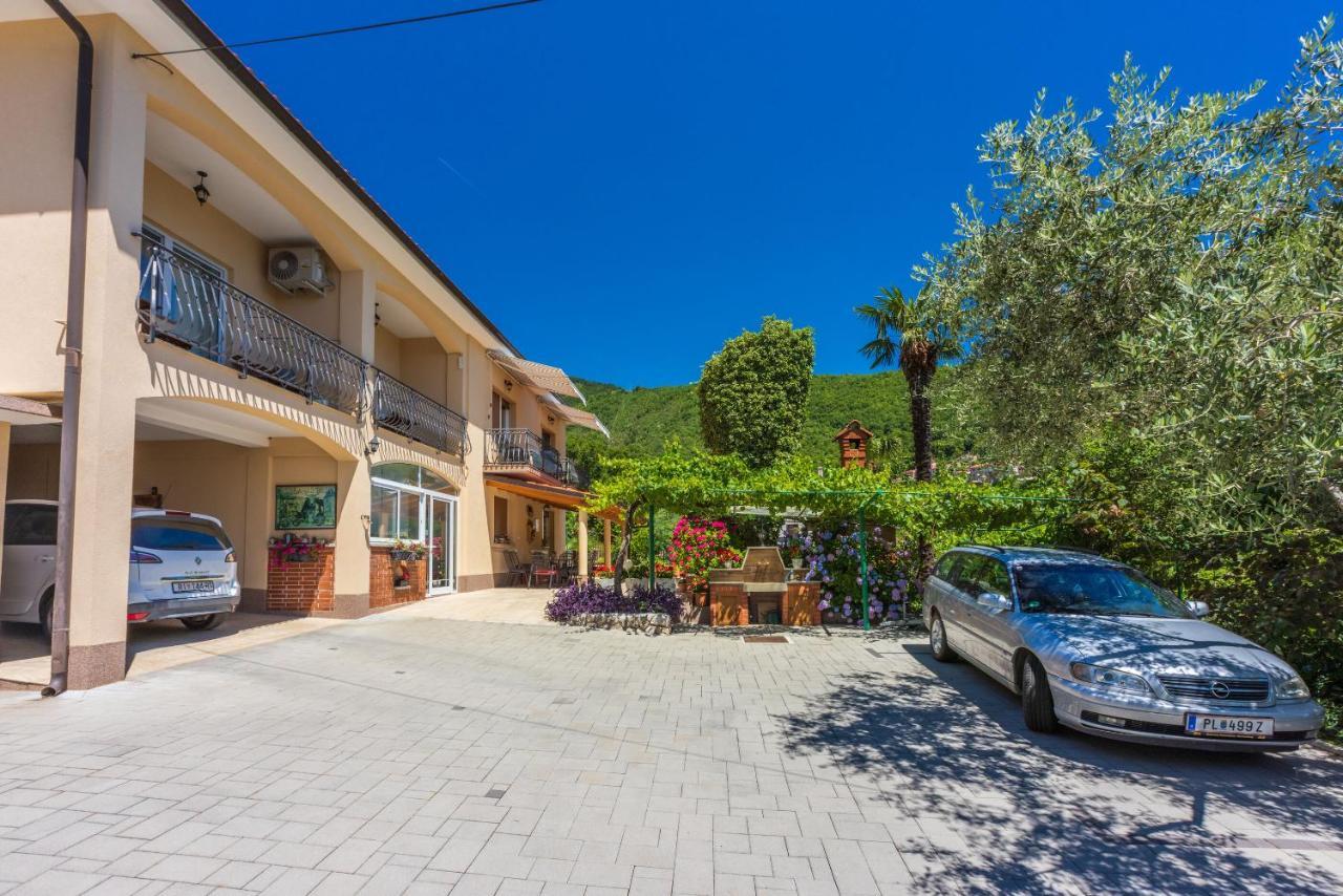 Apartments Branka Moscenicka Draga Luaran gambar